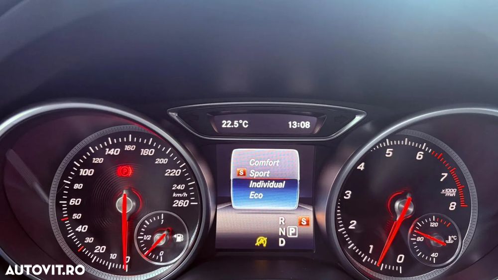 Mercedes-Benz CLA - 9