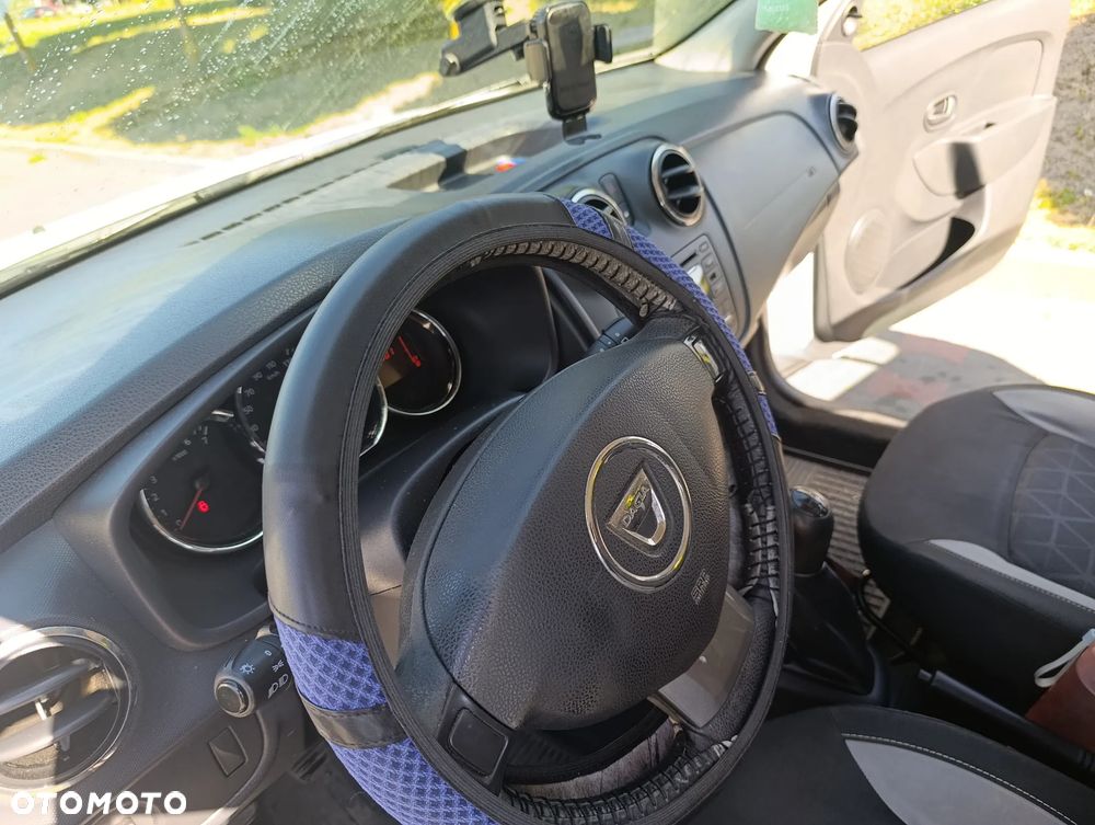 Dacia Sandero 1.2 16V Access EU6 - 8