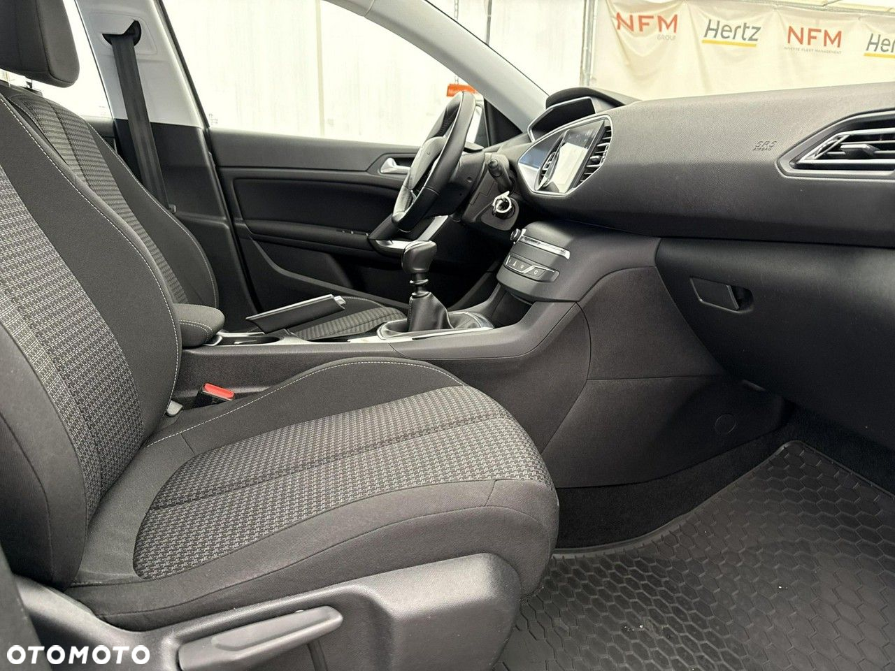Peugeot 308 1.5 BlueHDi Active S&S - 25