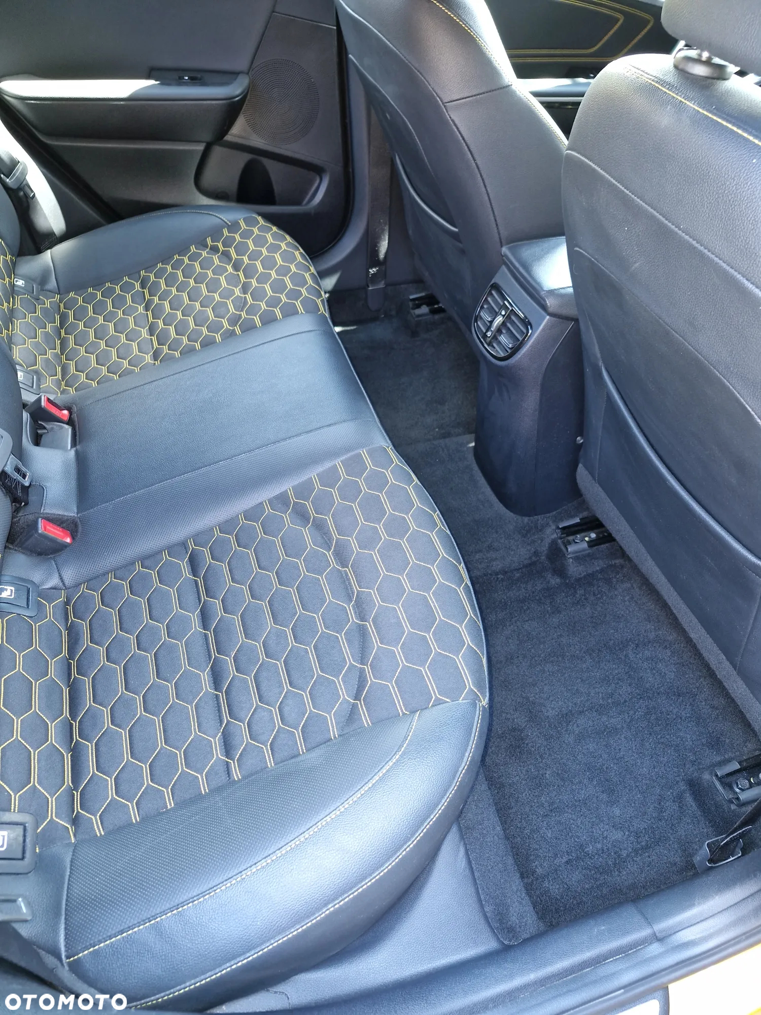 Kia XCeed 1.6 T-GDI XL DCT - 11