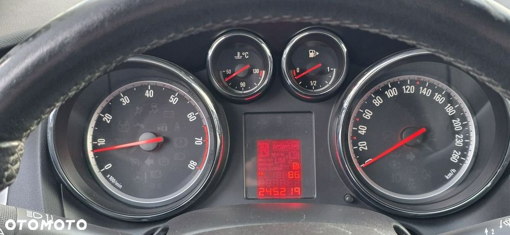 Opel Astra - 28