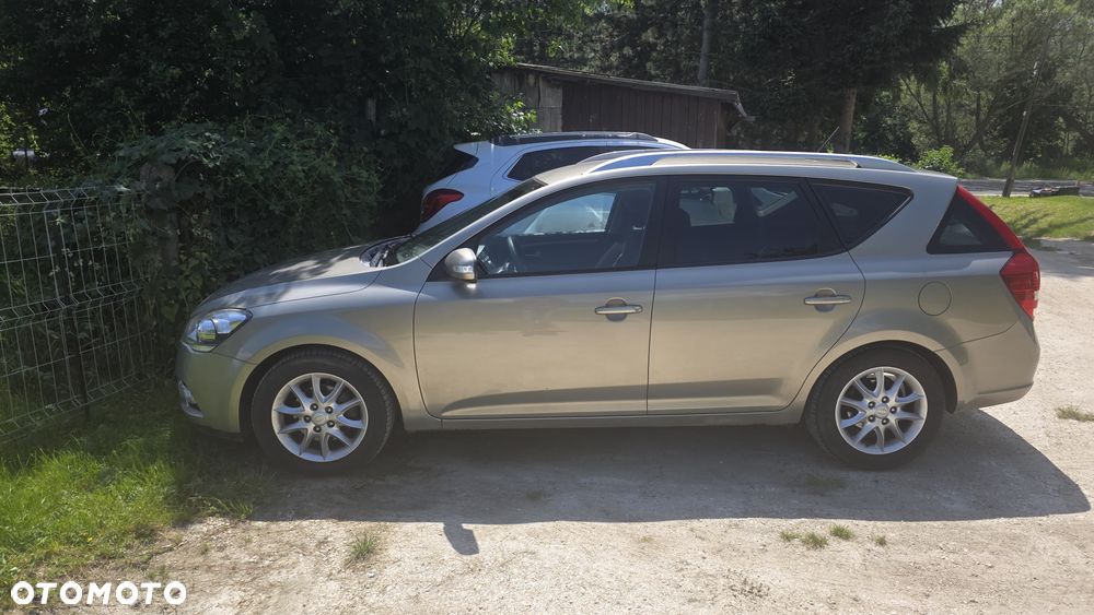 Kia Ceed 1.4 L - 1