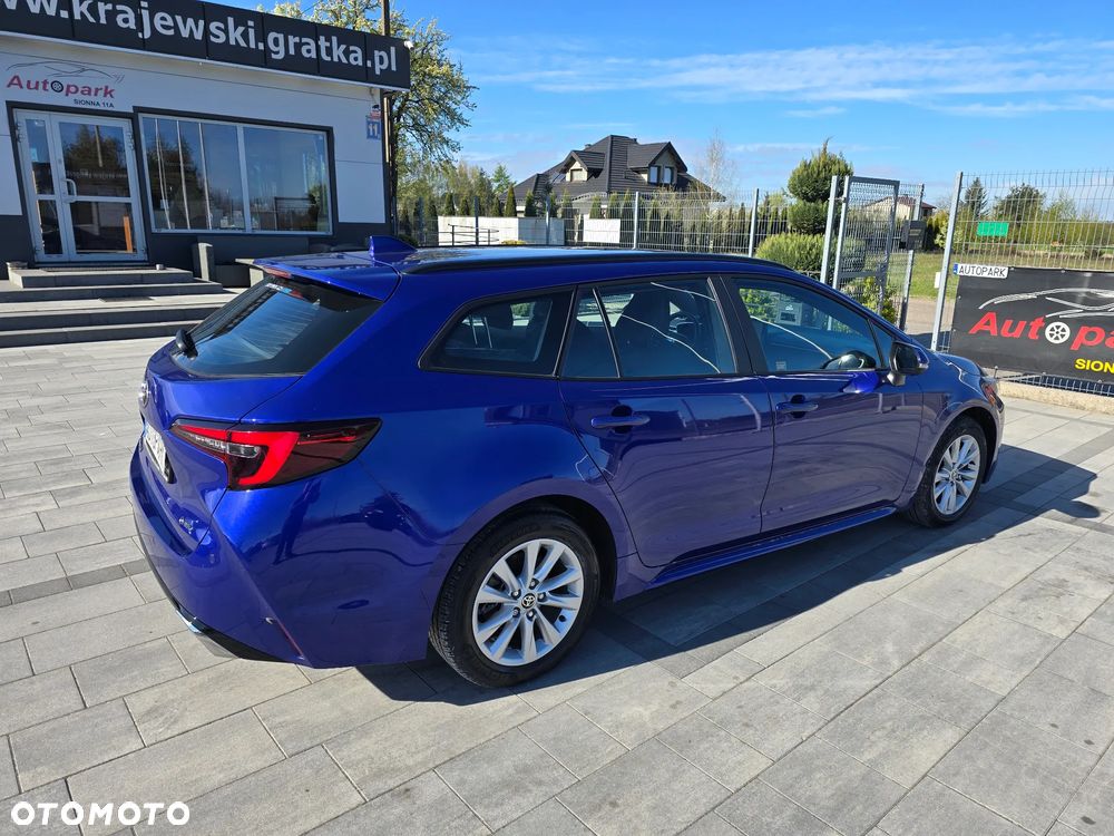 Toyota Corolla 1.8 Hybrid Comfort - 16