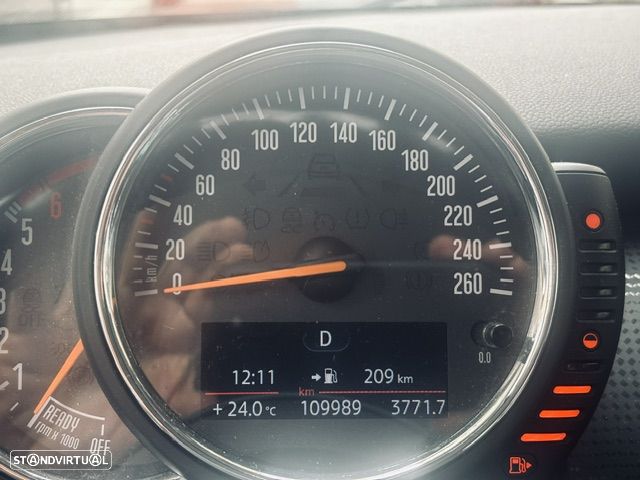 MINI 3 Portas Cooper D Auto - 10