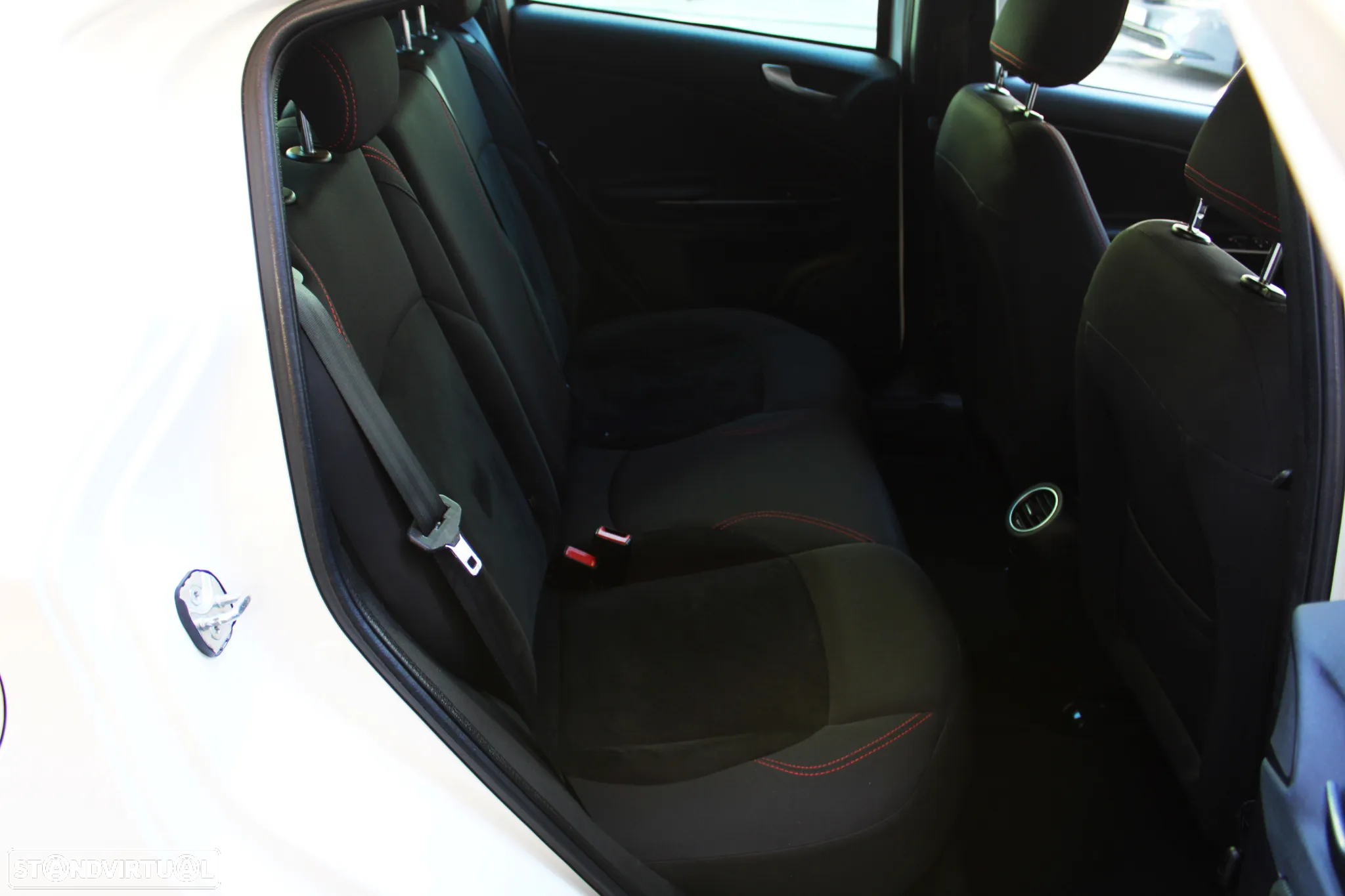 Alfa Romeo Giulietta 1.4 T M-air Sprint TCT - 26