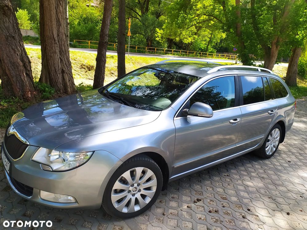 Skoda Superb 2.0 TDI DSG Comfort - 5