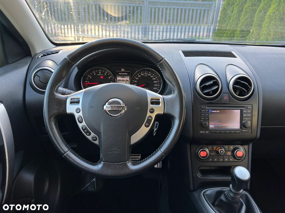 Nissan Qashqai 2.0 Tekna - 17