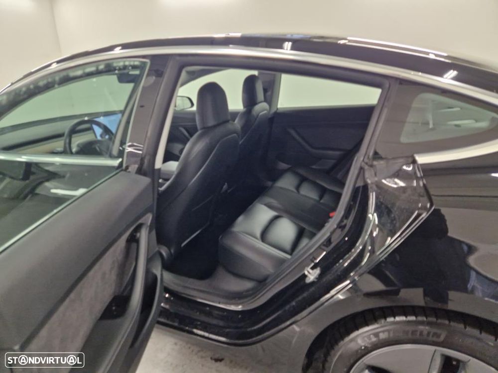Tesla Model 3 Standard Range Plus RWD - 11