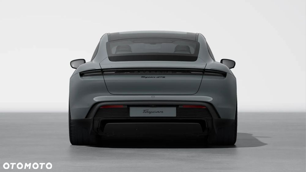 Porsche Taycan GTS - 6