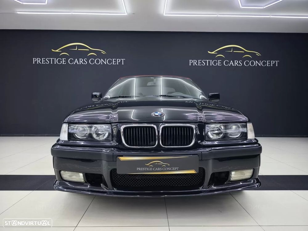 BMW 318 i Cabriolet M Sport - 13