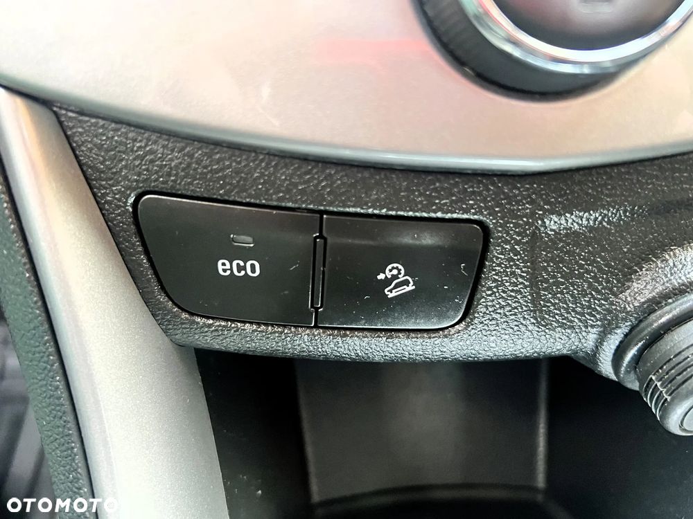 Chevrolet Trax 1.4T AWD LT+ - 28