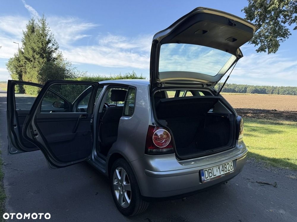 Volkswagen Polo 1.4 16V Comfortline - 37