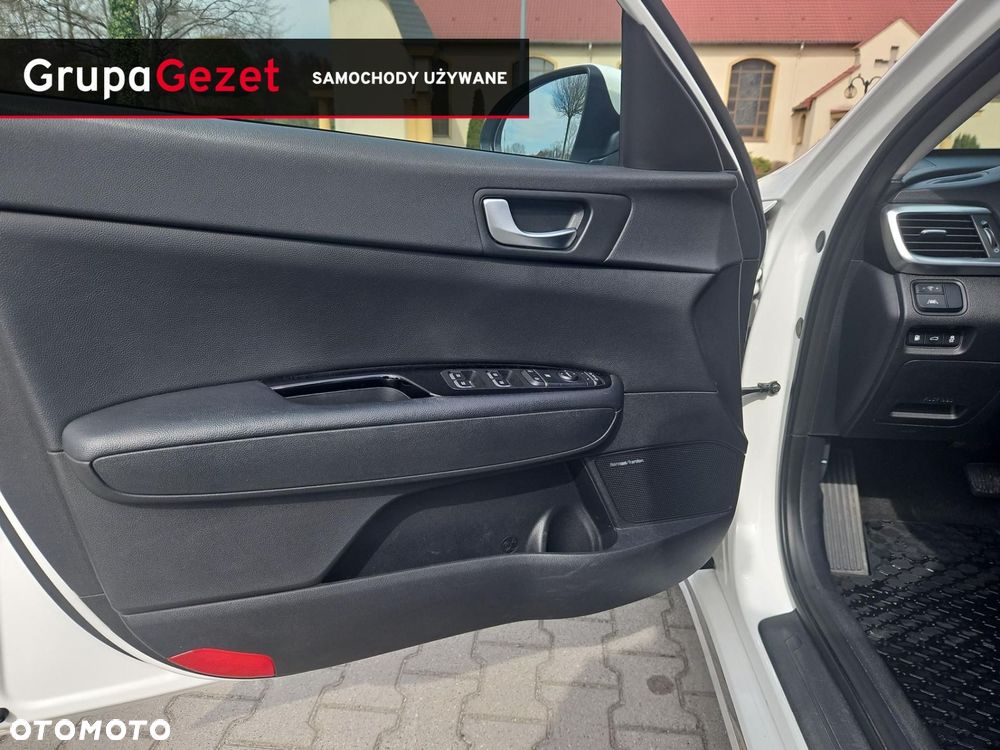 Kia Optima 1.6 T-GDI L DCT - 10