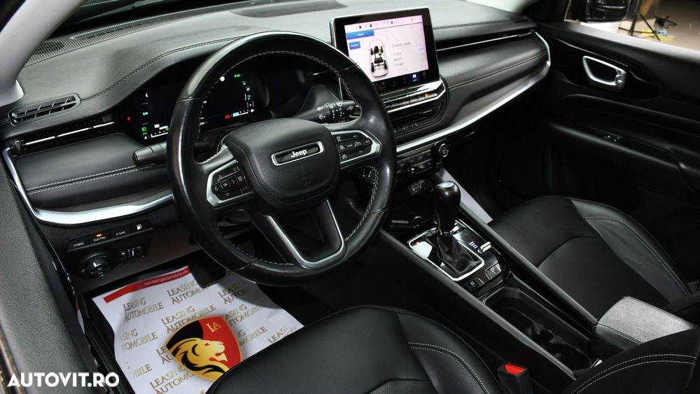 Jeep Compass 1.3 T4 4xe PLUG-IN HYBRID Automatik Limited - 11
