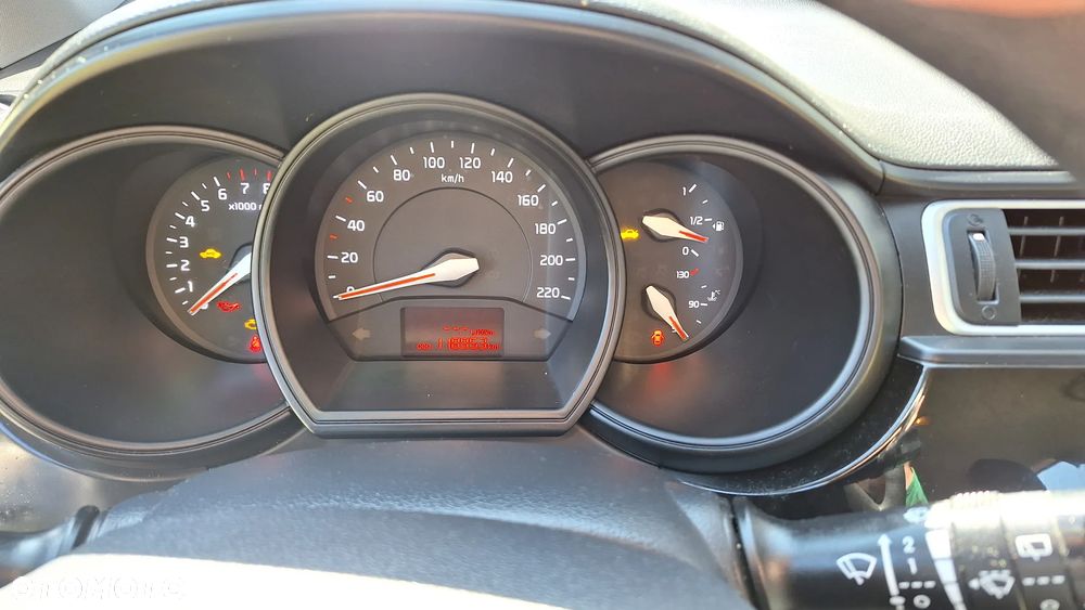 Kia Rio 1.2 M - 6