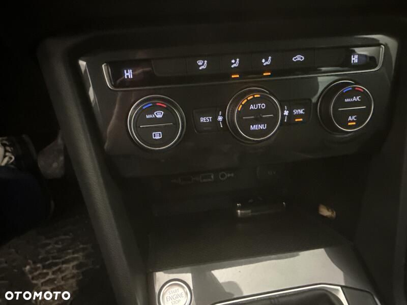 Volkswagen Tiguan 2.0 TDI BMT SCR Comfortline - 16