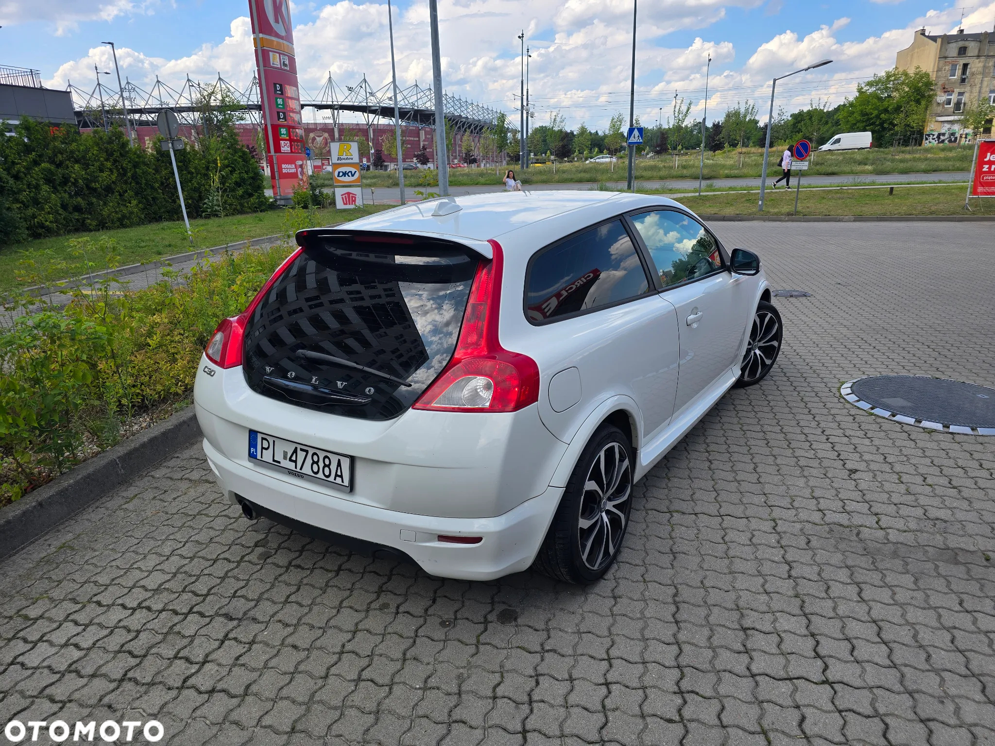 Volvo C30 2.0D R-Design - 6