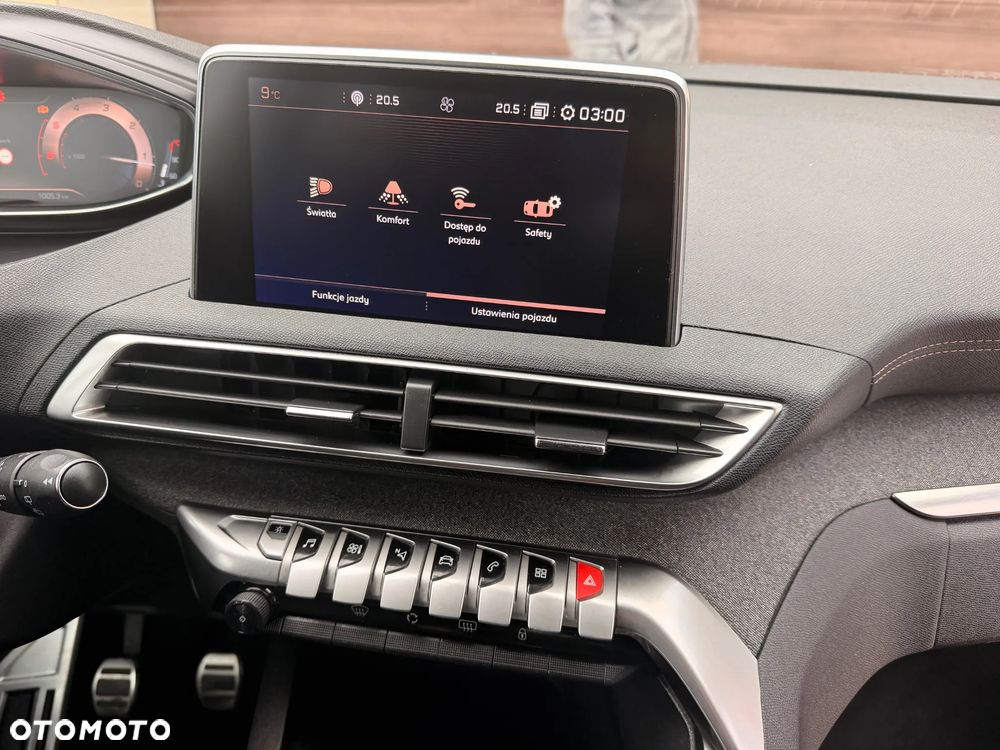 Peugeot 3008 - 22