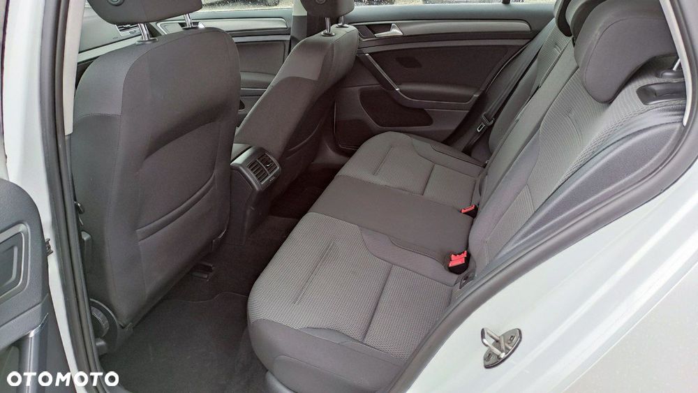 Volkswagen Golf 2.0 TDI (BlueMotion Technology) Comfortline - 6