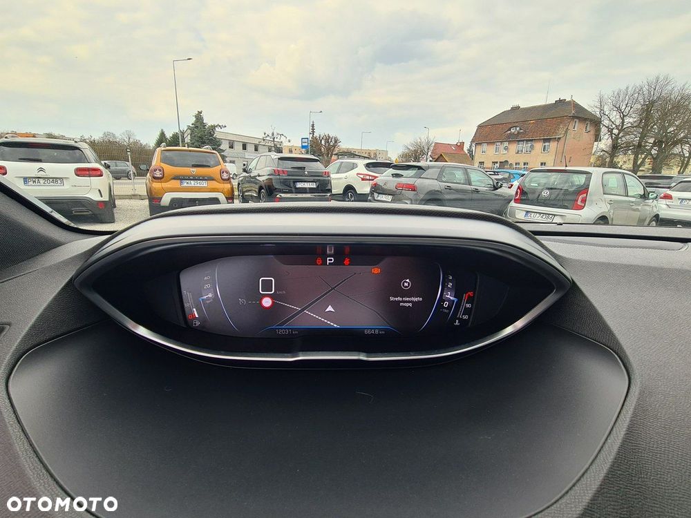 Peugeot 3008 1.2 PureTech Allure Pack S&S EAT8 - 23