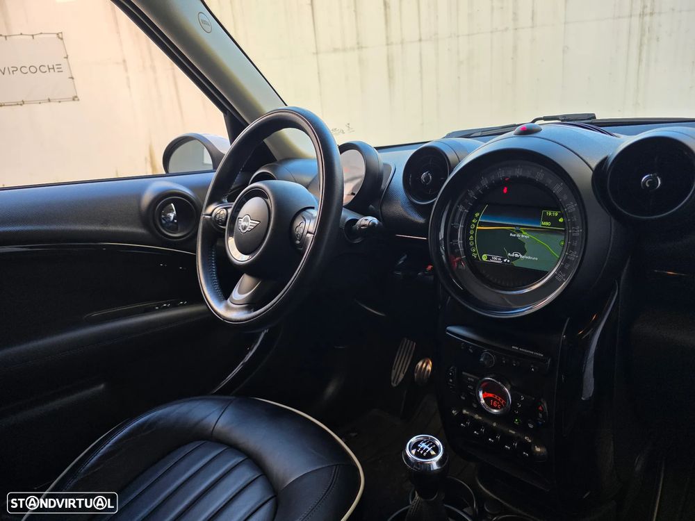 MINI Countryman Cooper SD ALL4 - 40