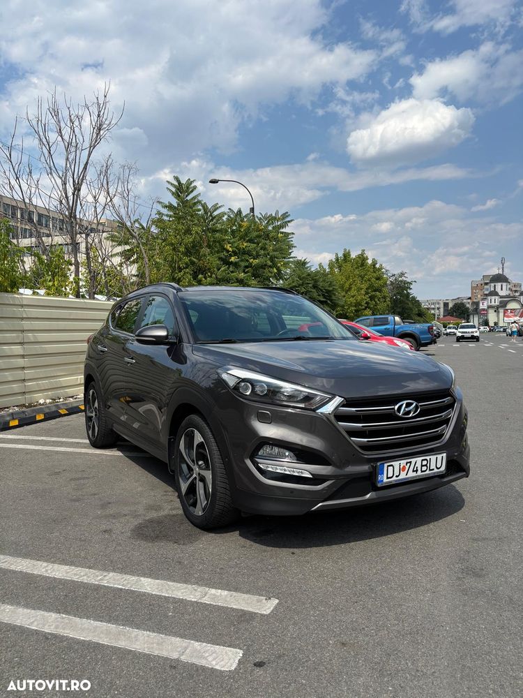 Hyundai Tucson 2.0 CRDI 4WD 6AT Style - 4