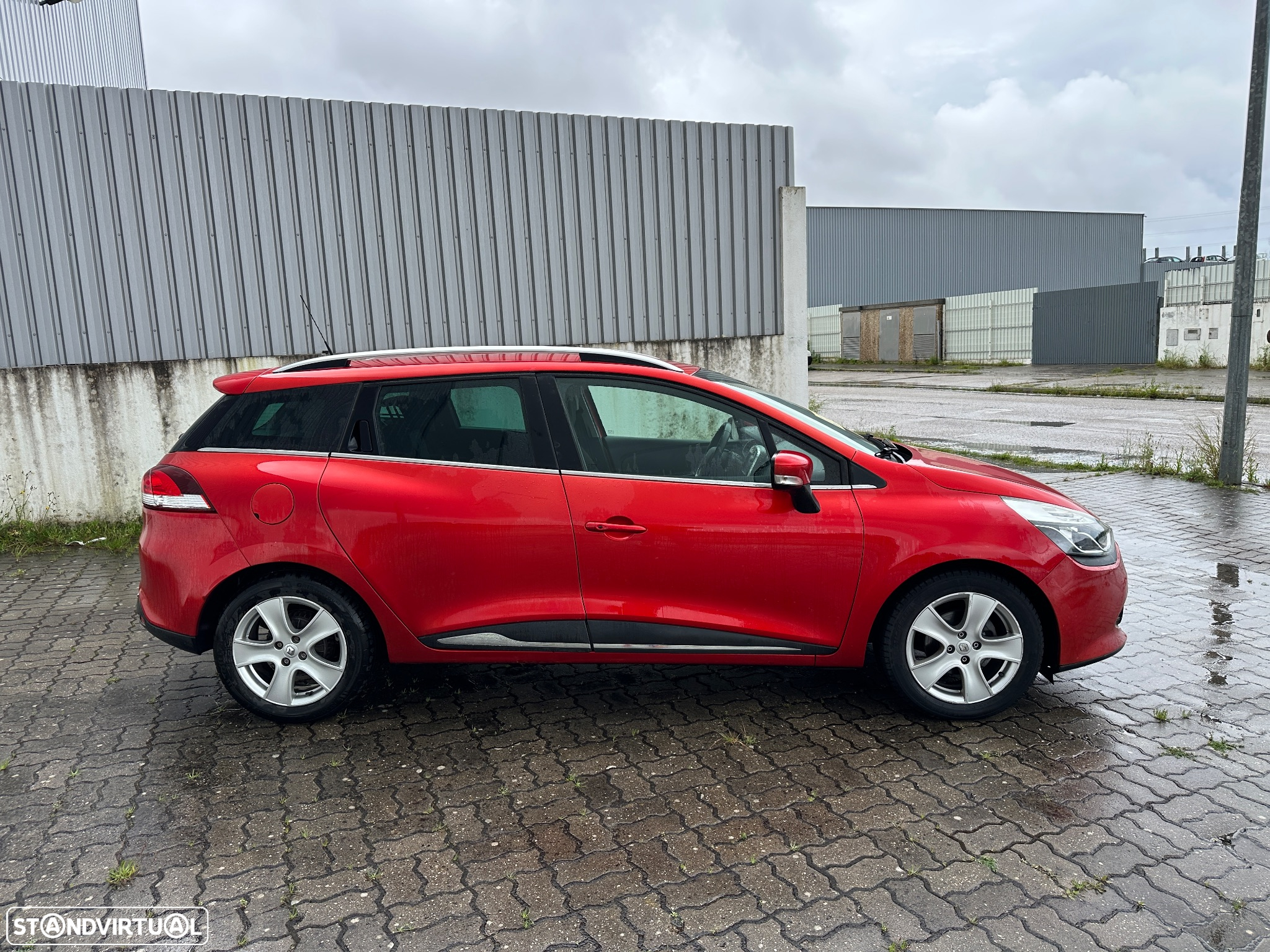 Renault Clio Sport Tourer 1.2 TCE GT EDC - 8