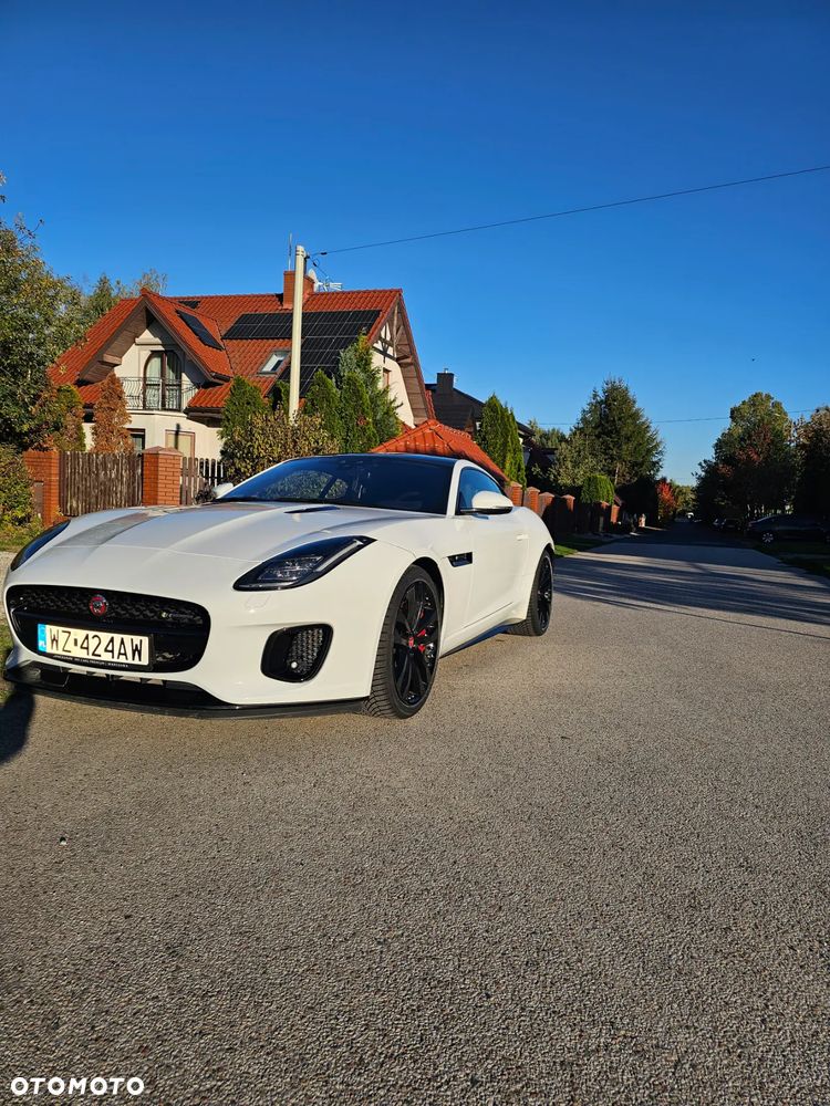 Jaguar F-Type 2.0 Turbo R-Dynamic - 9