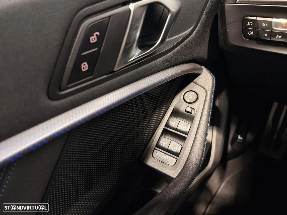 BMW 116 d Pack Desportivo M Auto - 19