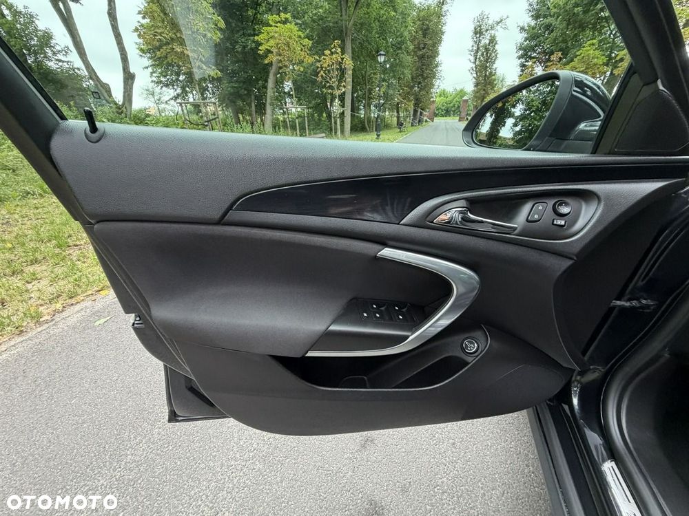 Opel Insignia - 20