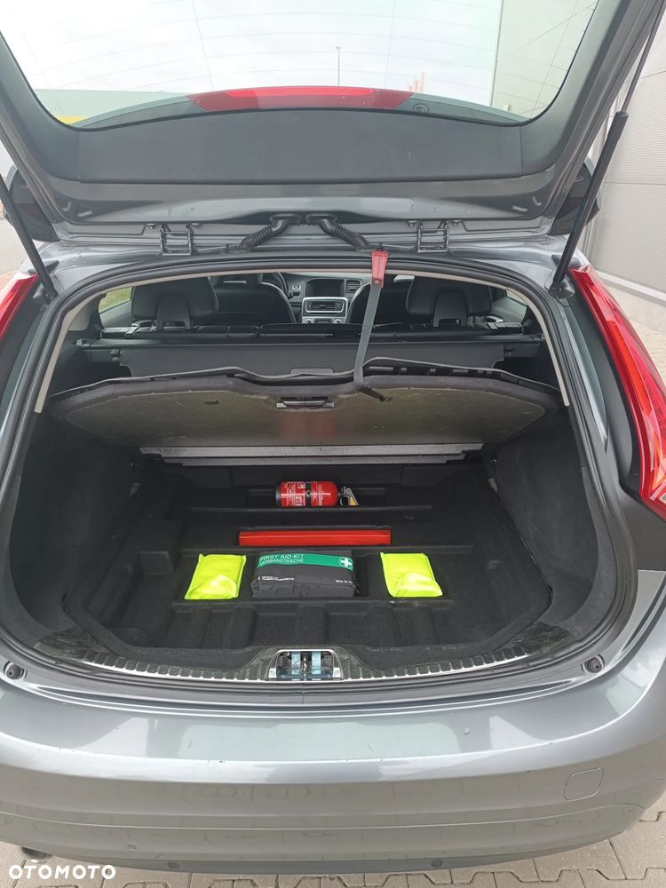 Volvo V60 D2 Drive-E Summum - 14
