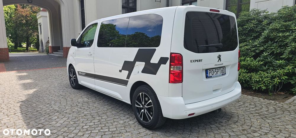 Peugeot Traveller - 4