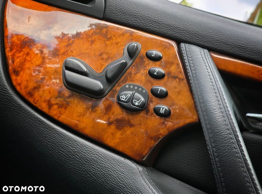 Mercedes-Benz CL 500 7G-TRONIC - 29