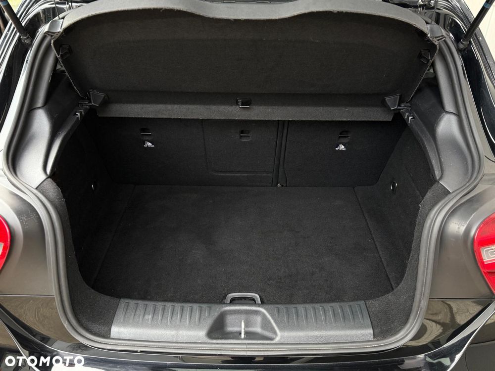 Mercedes-Benz Klasa A 180 7G-DCT - 19