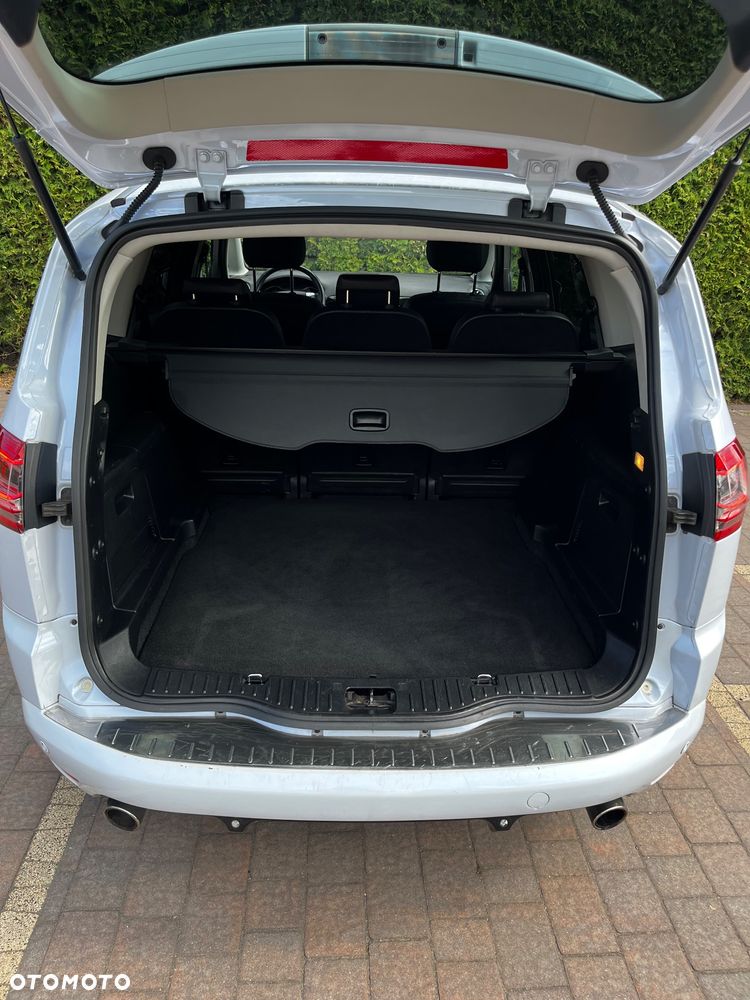 Ford S-Max 2.0 T Titanium - 15