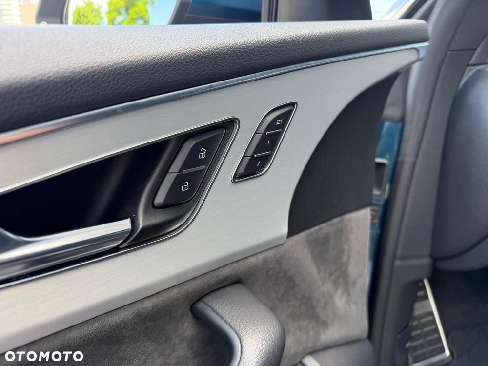 Audi SQ8 TFSI Quattro Tiptronic - 22