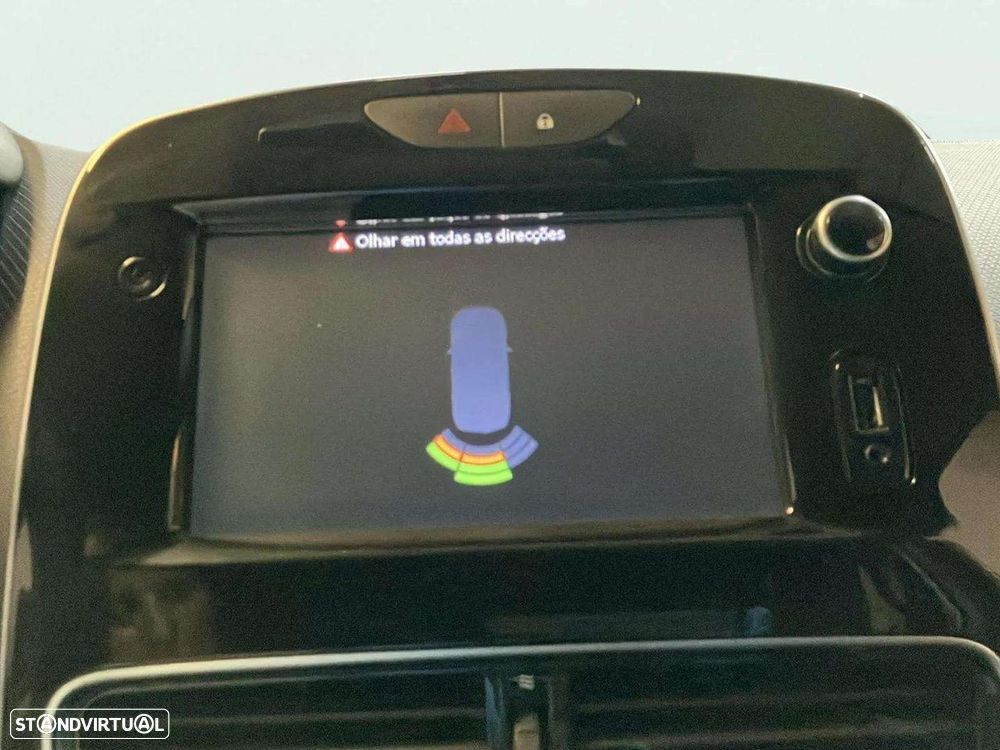 Renault Clio 0.9 TCe Limited - 14