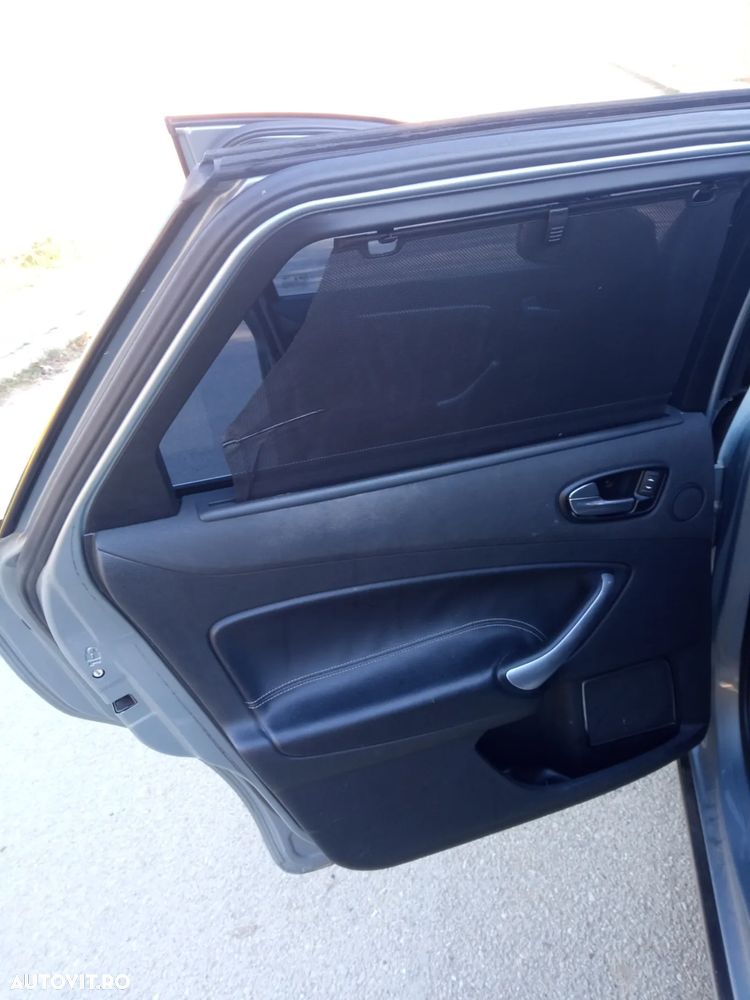 Ford Mondeo 2.0 TDCI Ambiente - 17