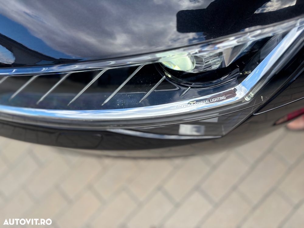 Skoda Superb 2.0 TDI DSG Ambition - 28