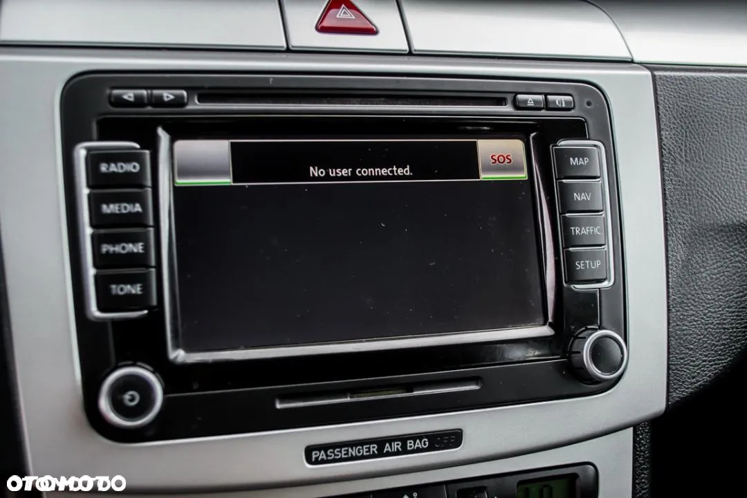 Volkswagen Passat 1.8 TSI Comfortline - 10