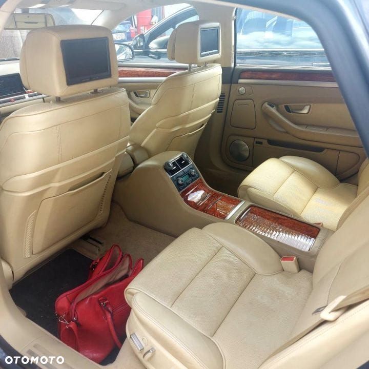Audi A8 6.0 W12 L Quattro - 13