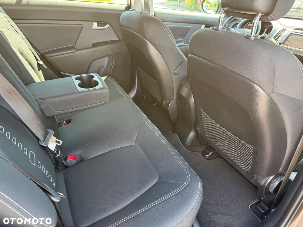 Kia Sportage 1.6 GDI Business Line L 2WD - 12