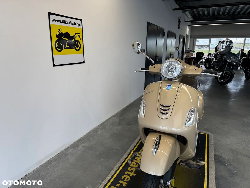 Vespa GTS - 32
