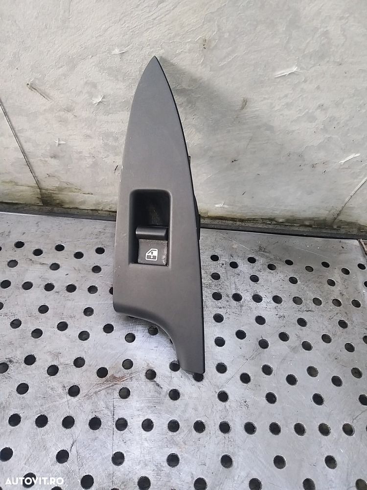 Buton geam electric stanga spate alfa romeo giulietta 940 156094789 - 1