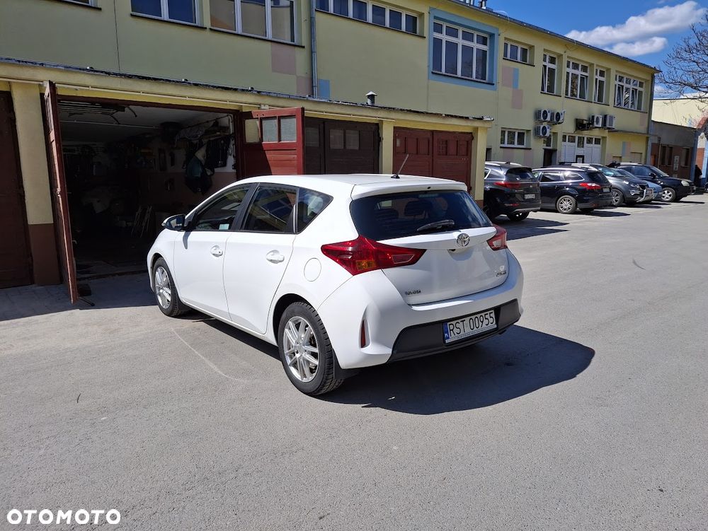 Toyota Auris 1.33 VVT-i Active - 2