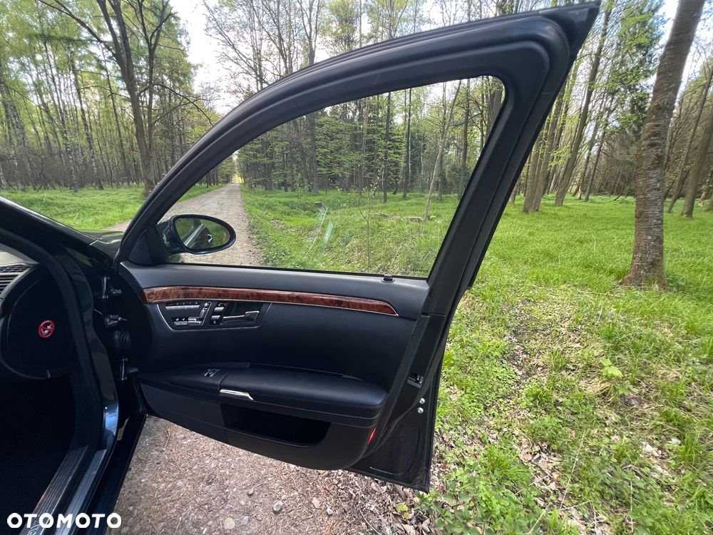 Mercedes-Benz Klasa S 500 L 4-Matic - 23