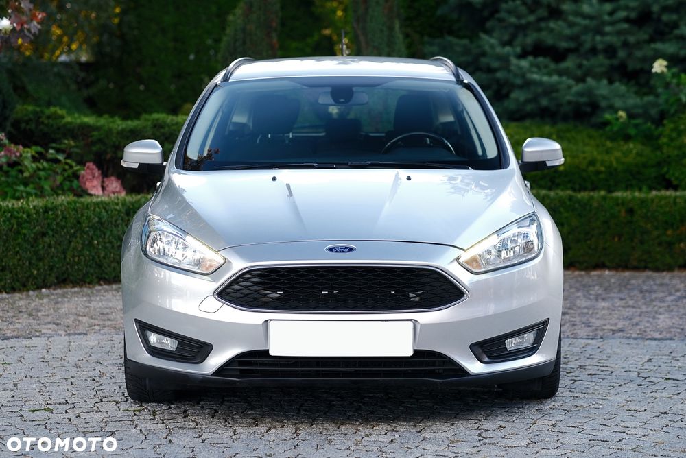 Ford Focus 1.6 Trend Sport PowerShift - 2