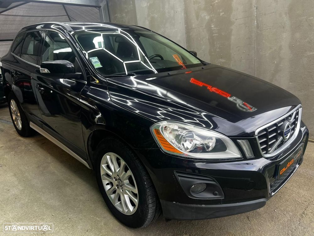 Volvo XC 60 D5 Momentum - 35