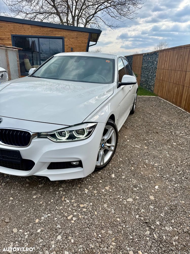 BMW Seria 3 330e iPerformance AT M Sport - 2
