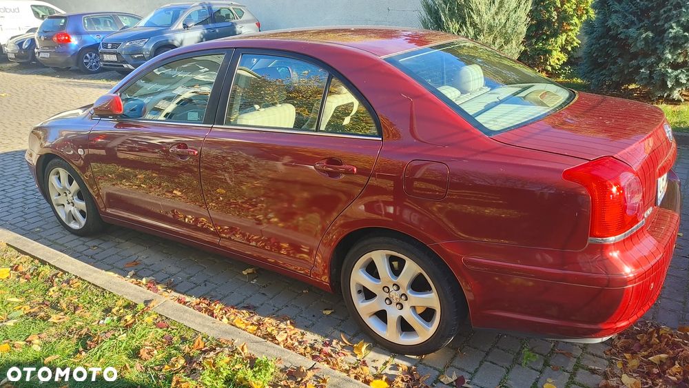 Toyota Avensis oryginalne koła - 1